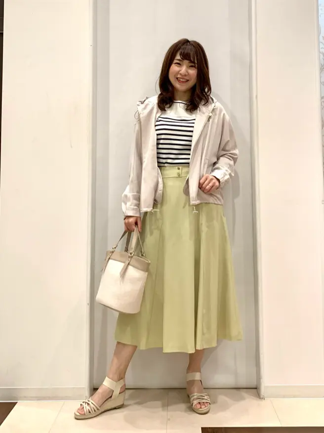 ANY SIS 横田 コーディネート画像