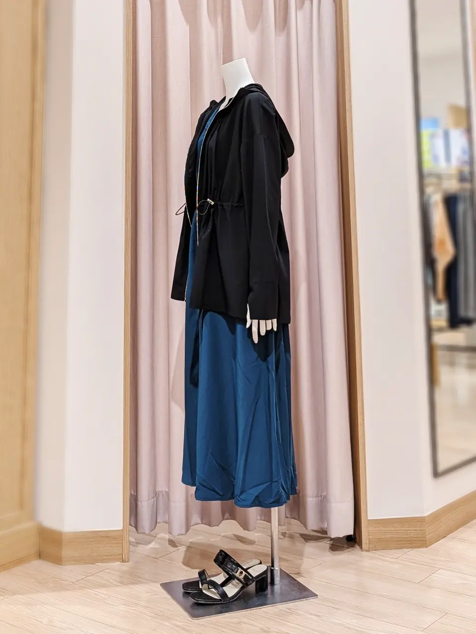 ANY SIS 岩田 コーディネート画像