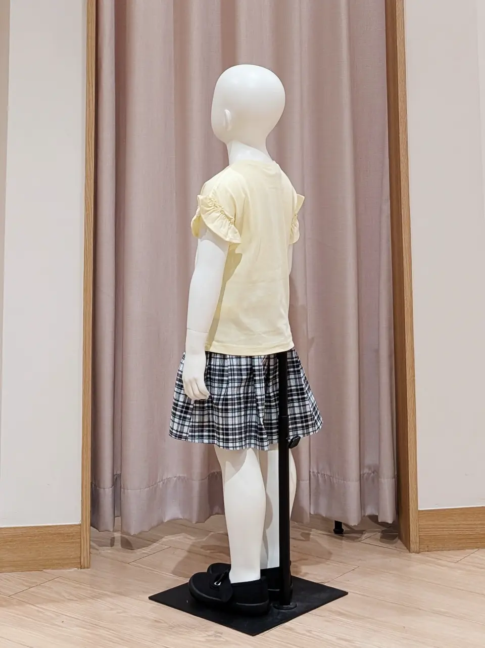 ANY 奥原 コーディネート画像