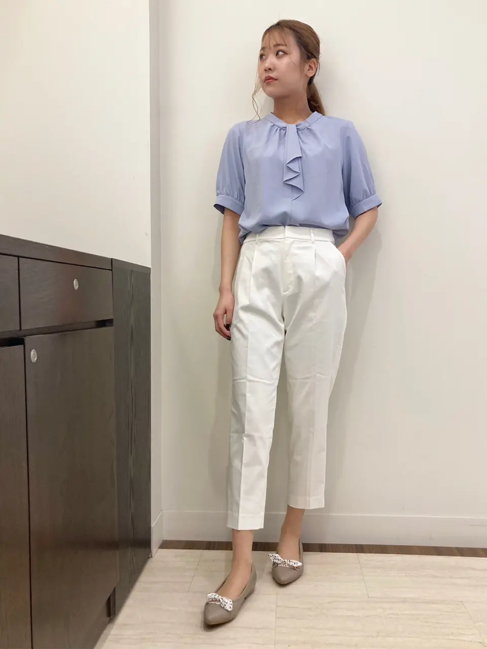 ANY SIS スタッフ コーディネート画像