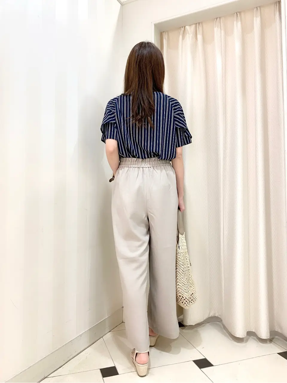 ANY SIS 金井 コーディネート画像