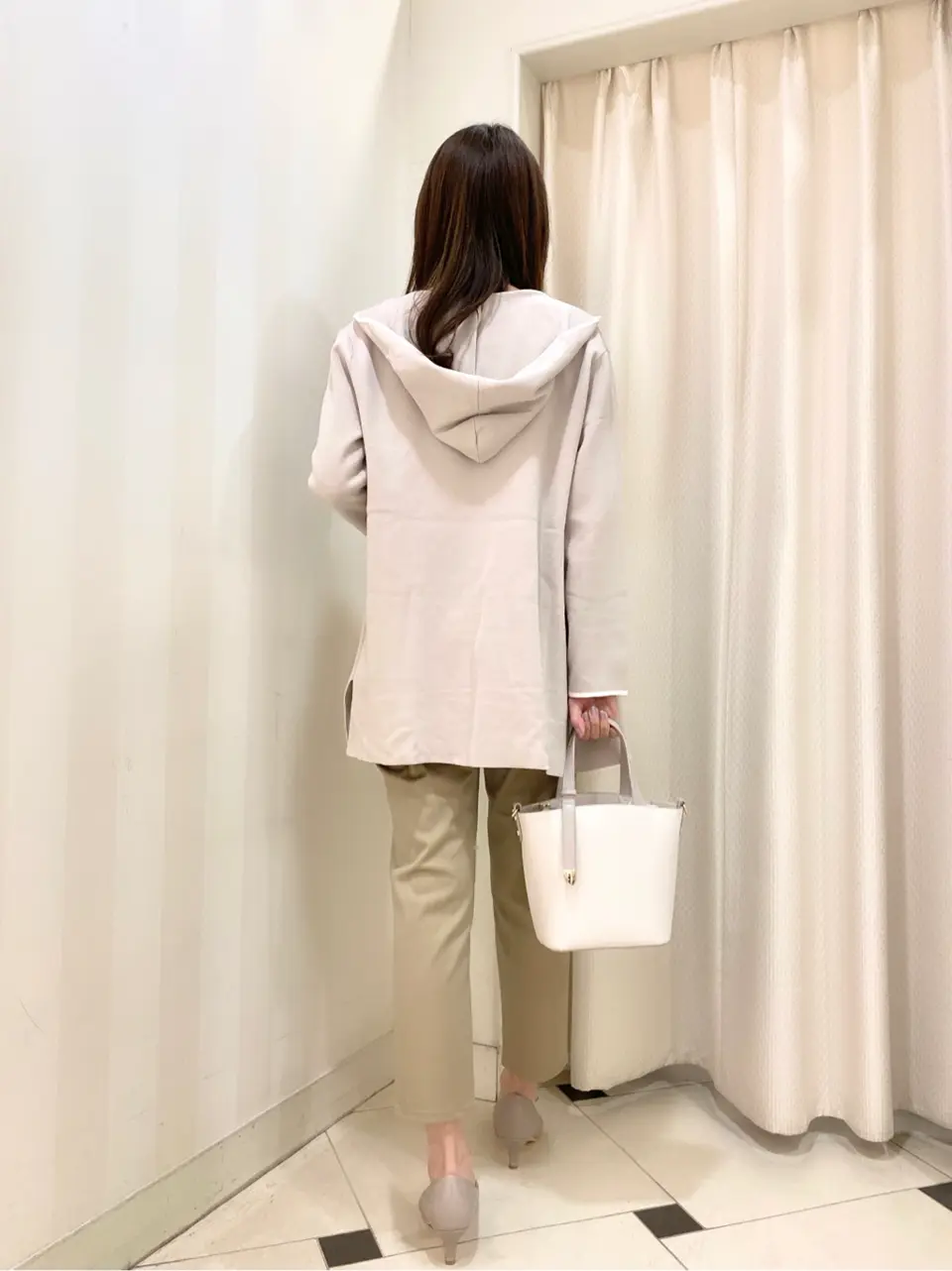 ANY SIS 金井 コーディネート画像