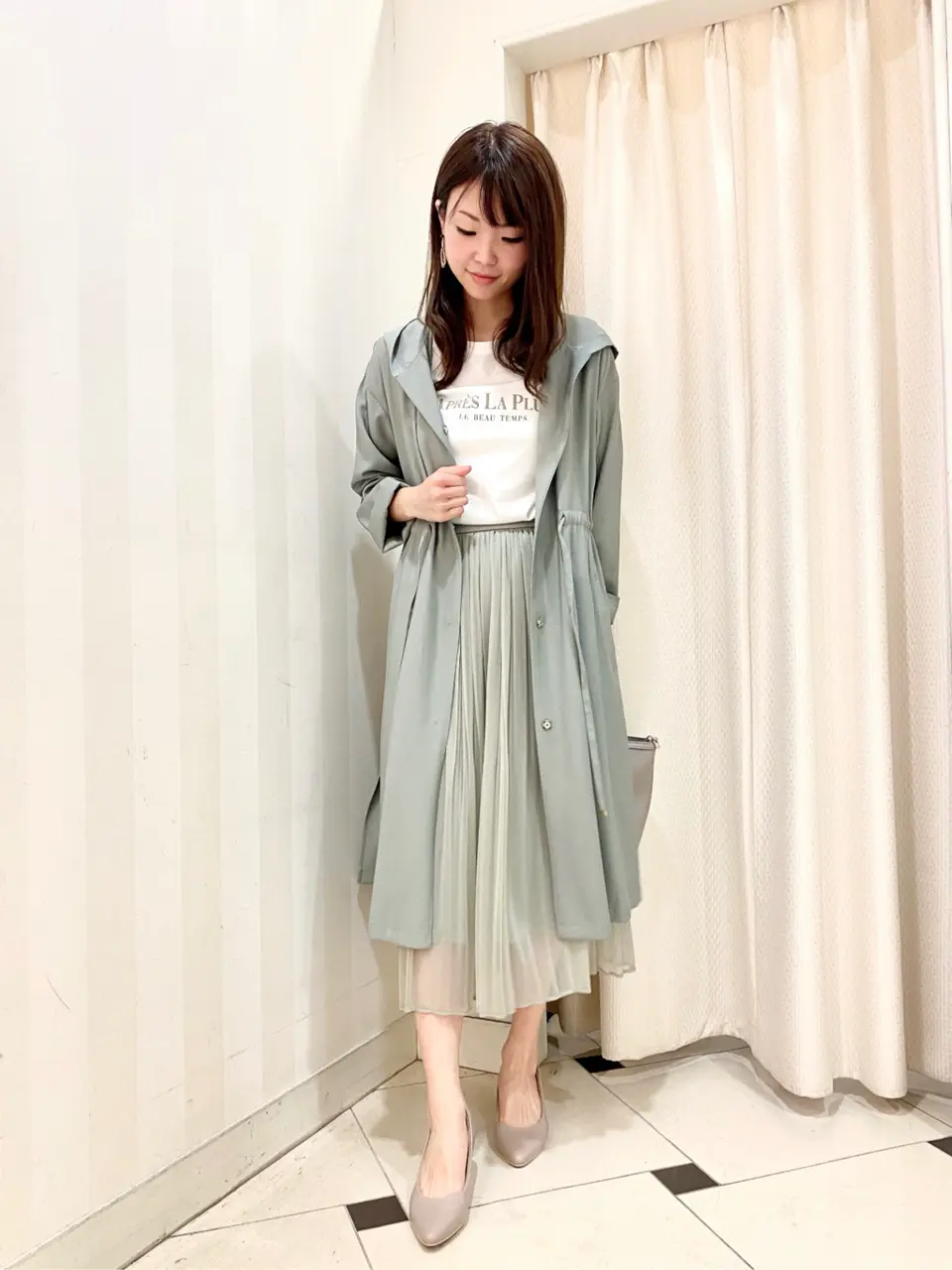 ANY SIS 金井 コーディネート画像