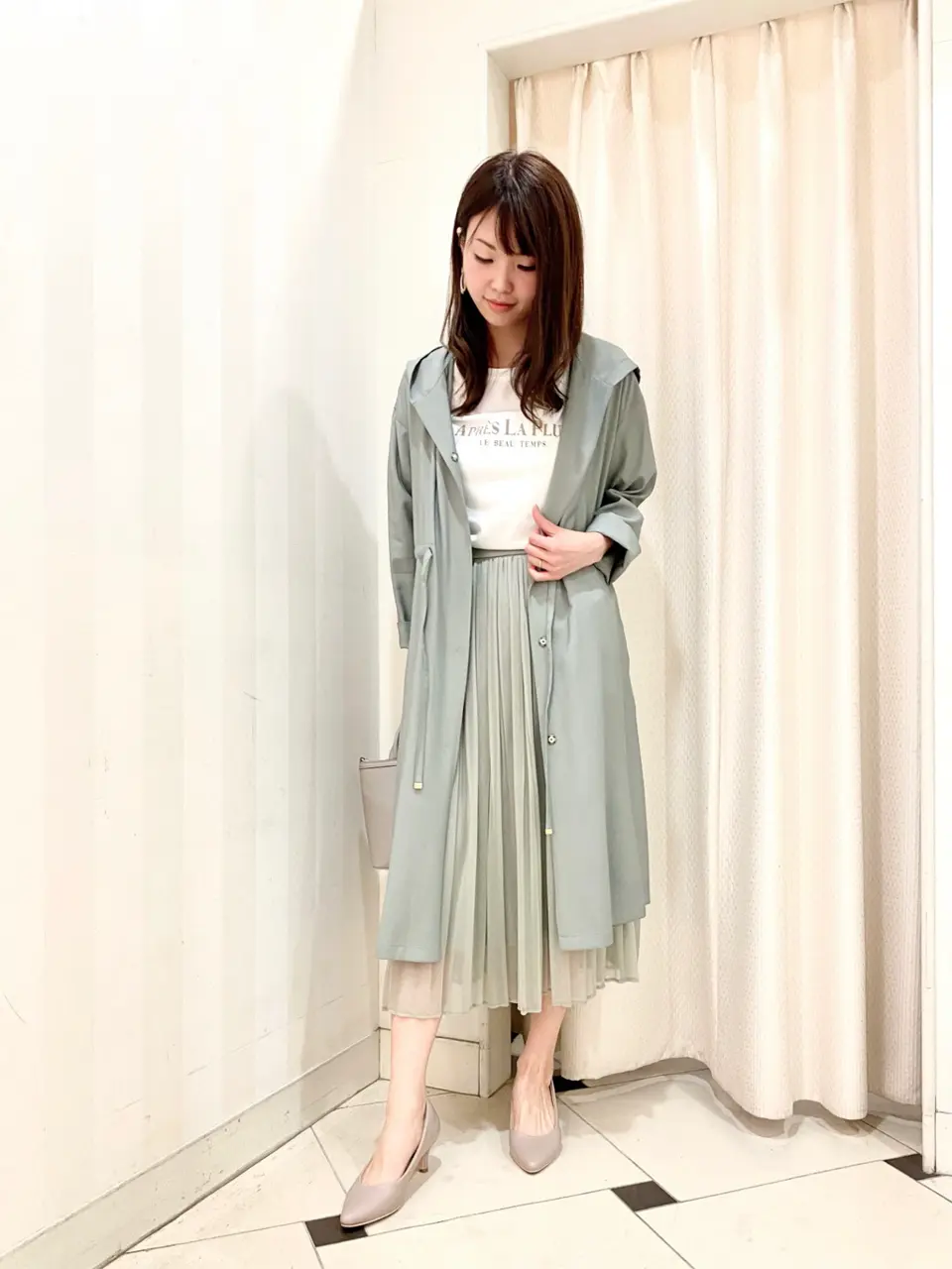 ANY SIS 金井 コーディネート画像