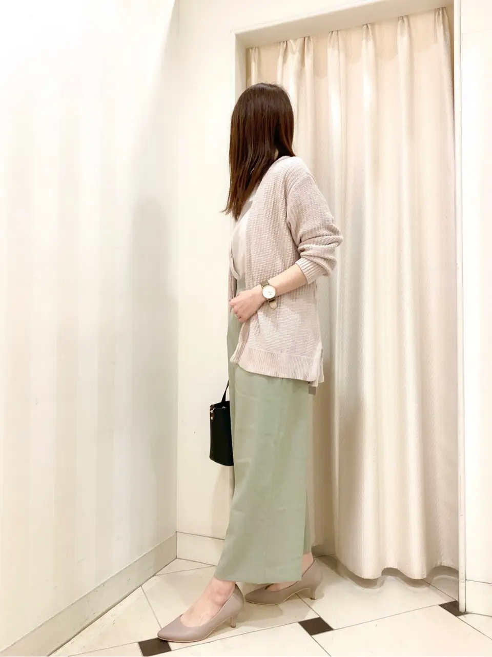 ANY SIS 金井 コーディネート画像