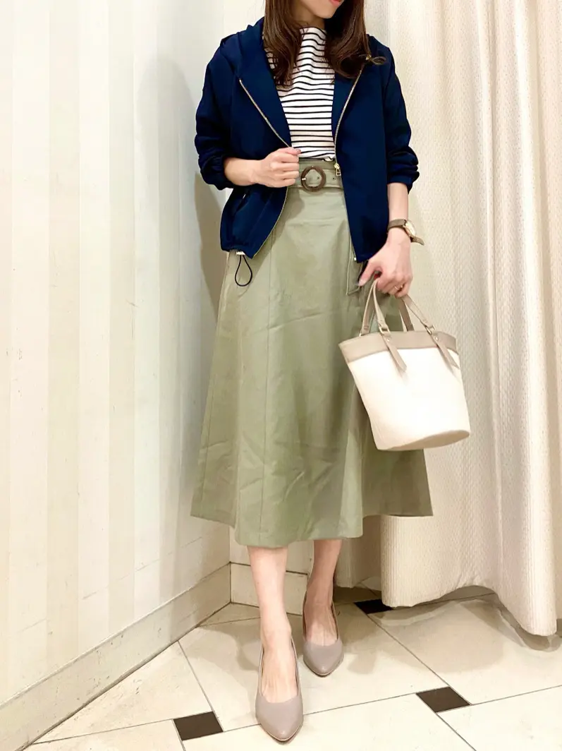 ANY SIS 金井 コーディネート画像