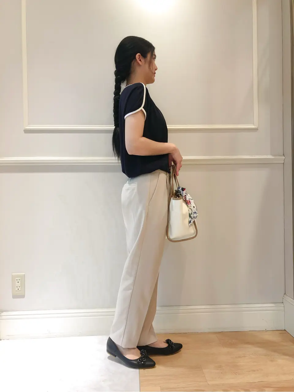 ANY SIS スタッフ コーディネート画像