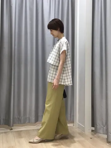 ANY SIS 田中 コーディネート画像