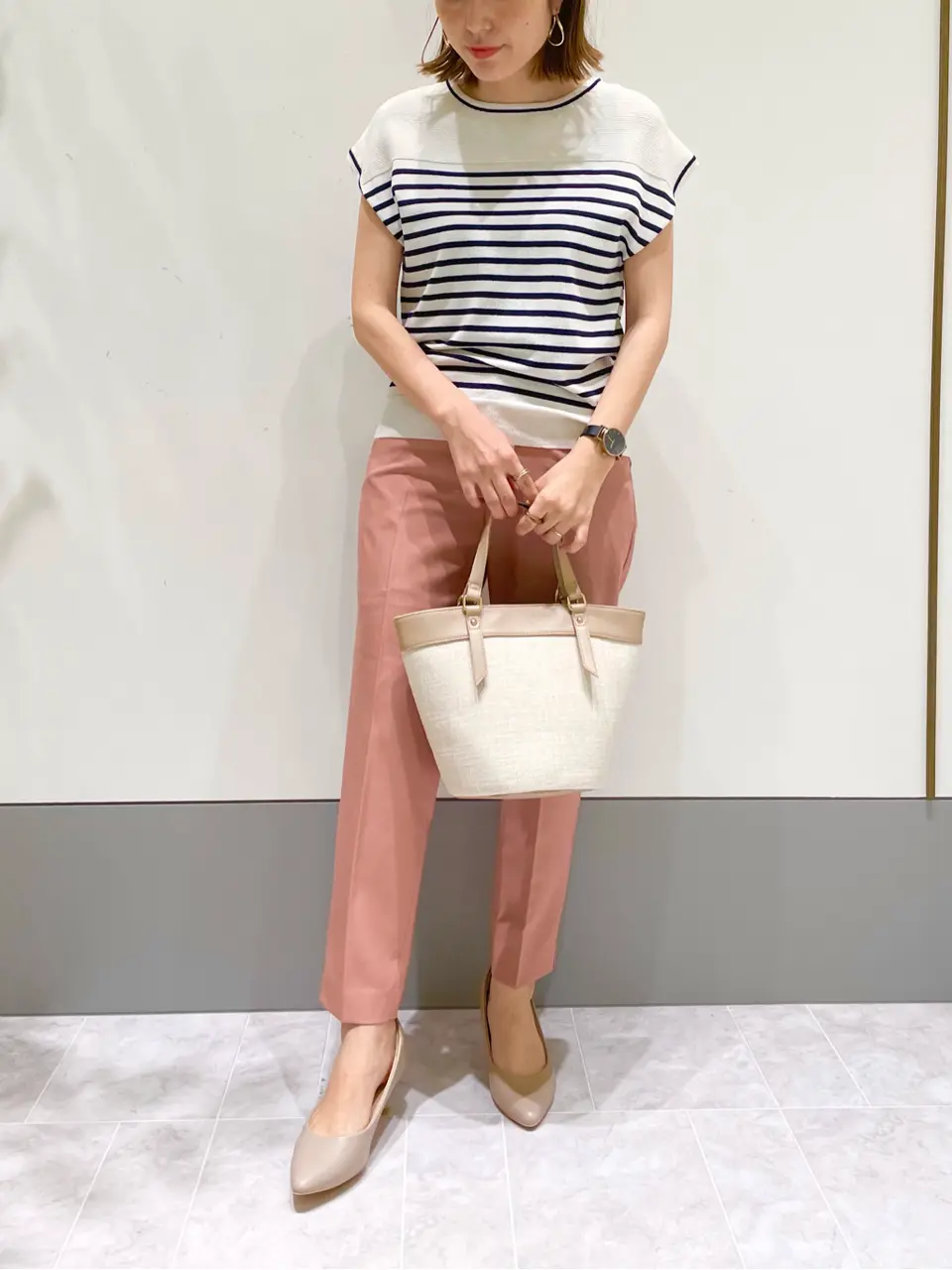 ANY SIS スタッフ コーディネート画像