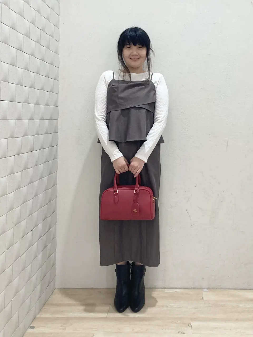 ANY SIS 川根　彩 コーディネート画像