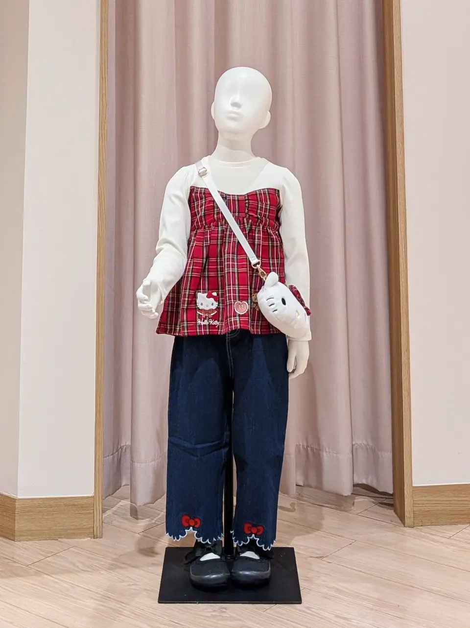 ANY 奥原 コーディネート画像