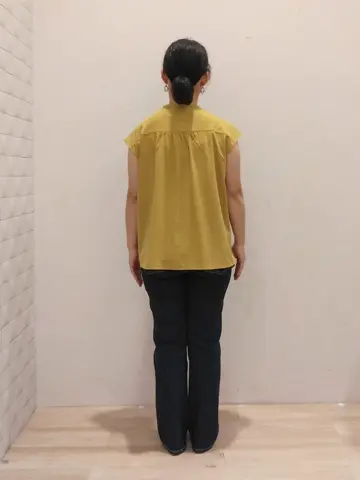 ANY SIS 西出 コーディネート画像