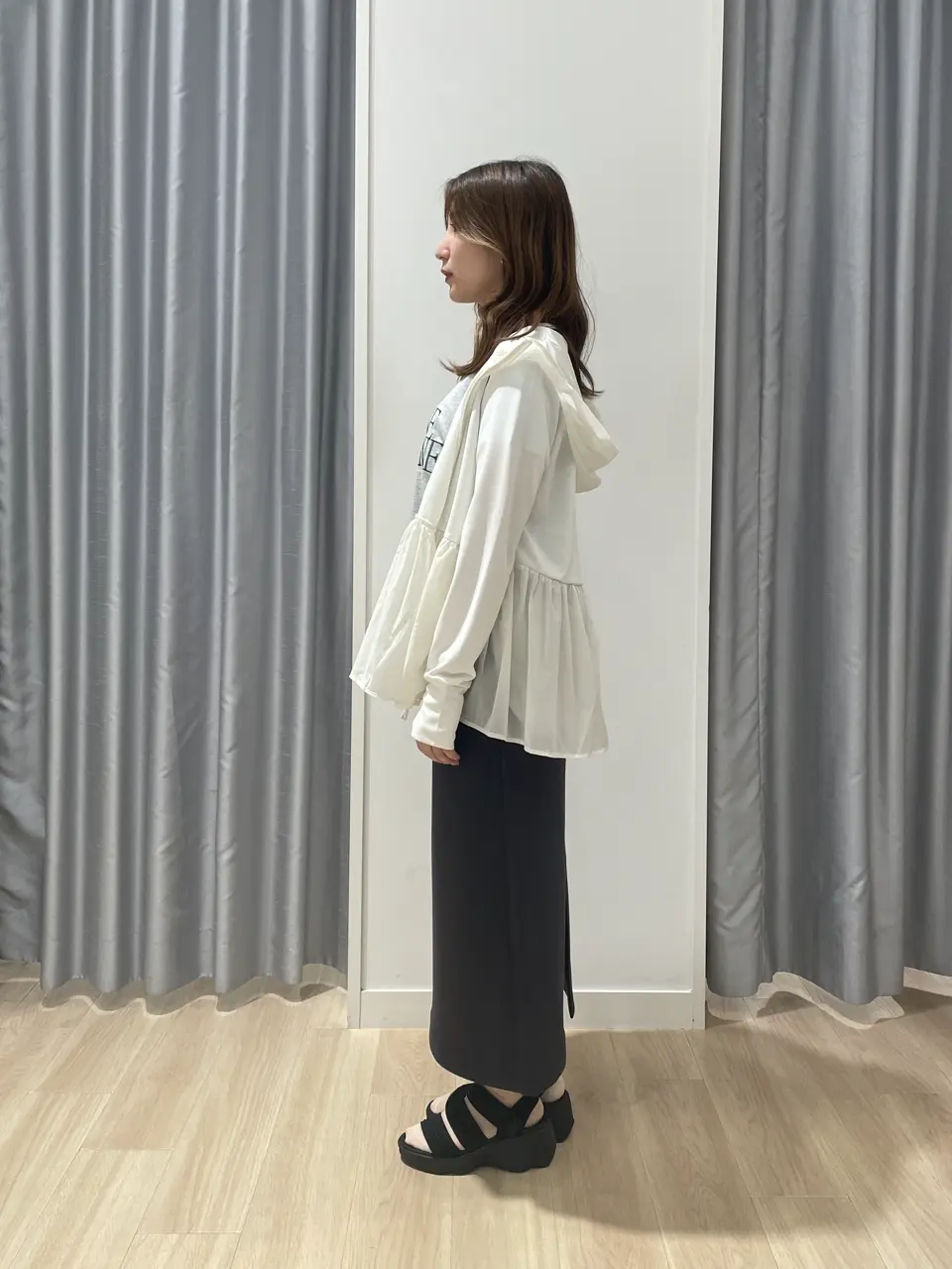 ANY SIS K コーディネート画像