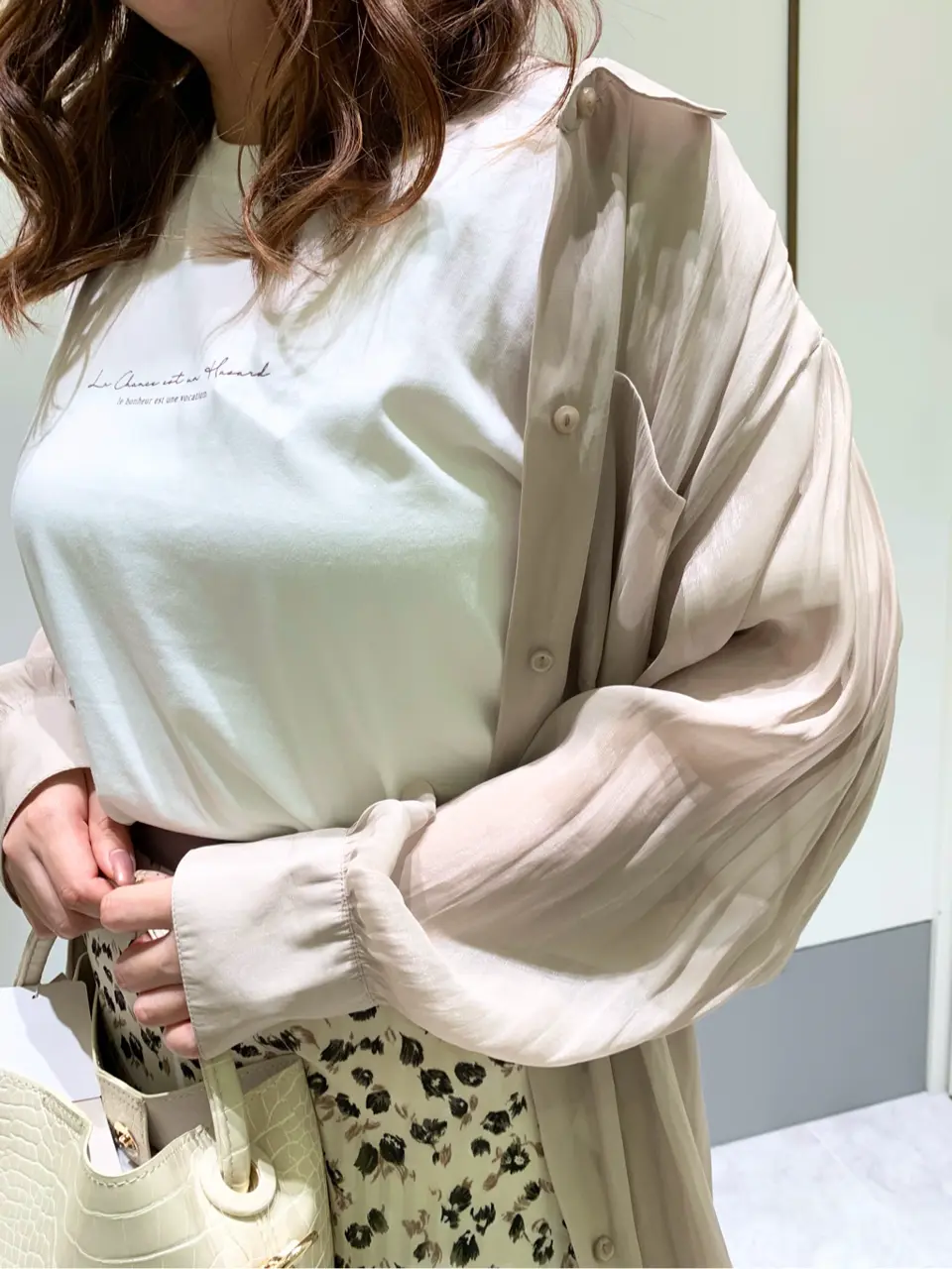 ANY SIS スタッフ コーディネート画像