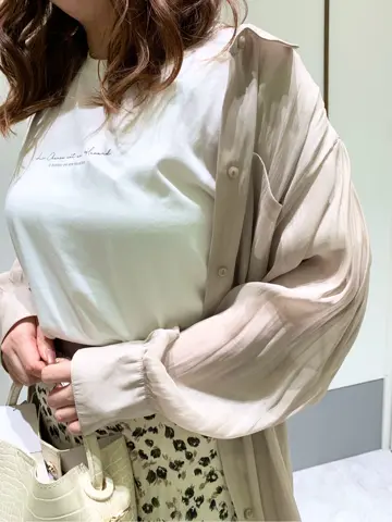 ANY SIS スタッフ コーディネート画像