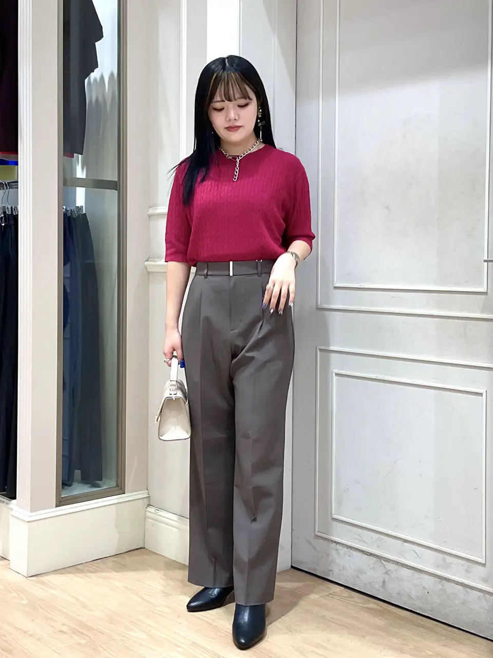 ANY SIS erika コーディネート画像