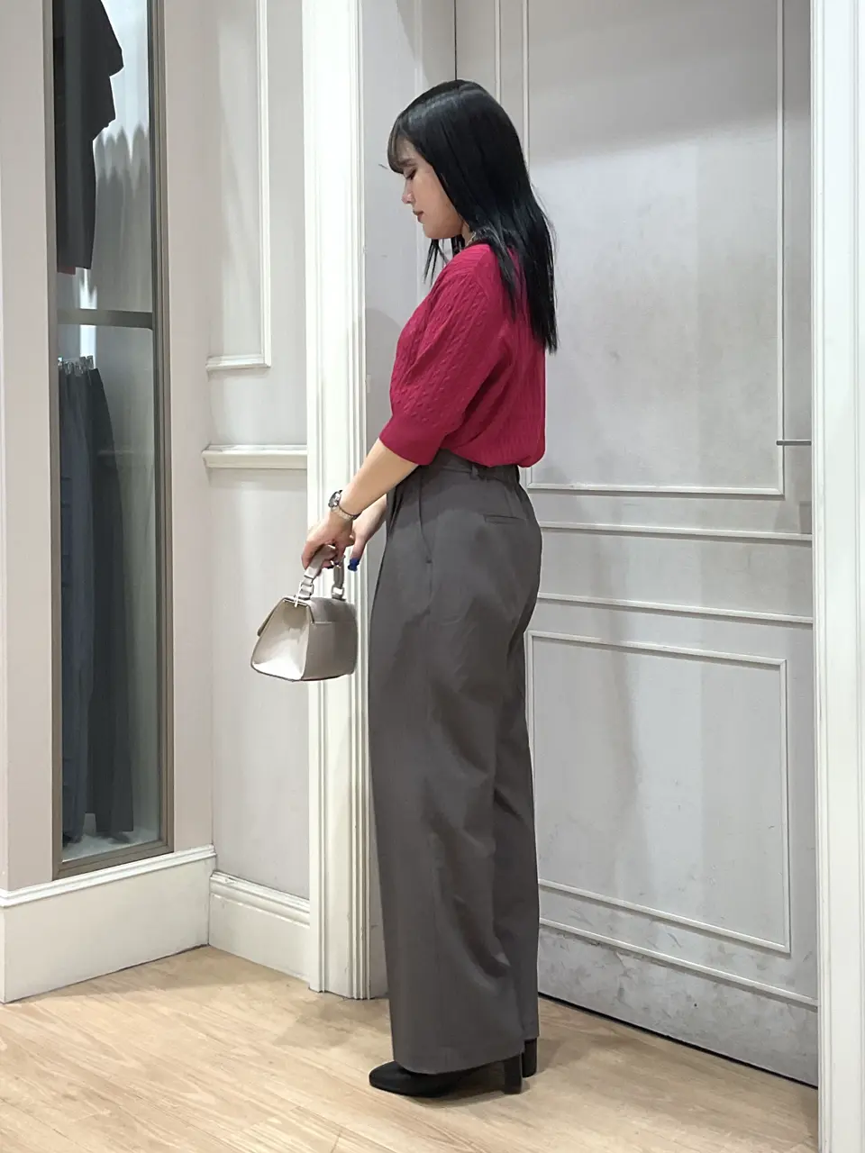 ANY SIS erika コーディネート画像