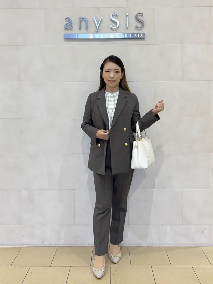 ANY SIS 土居 コーディネート画像