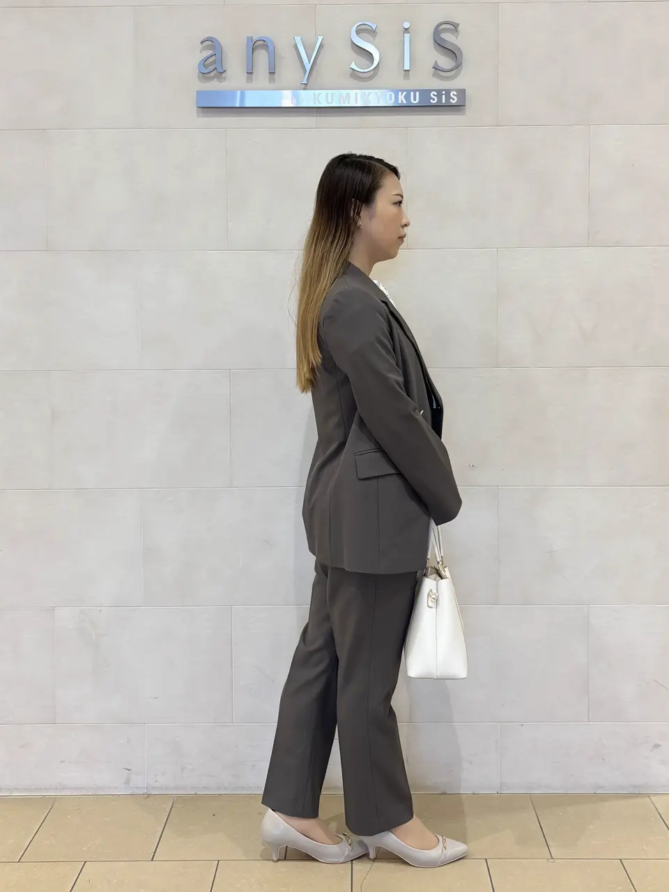 ANY SIS 土居 コーディネート画像