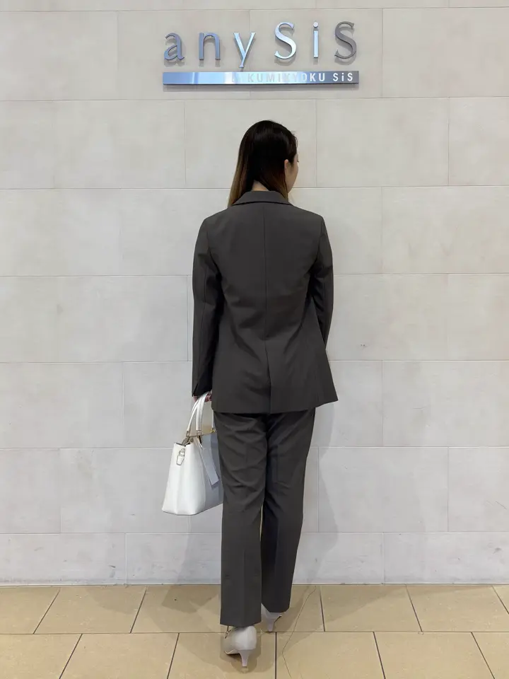 ANY SIS 土居 コーディネート画像