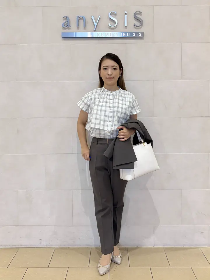 ANY SIS 土居 コーディネート画像