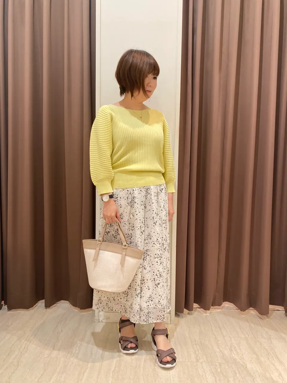 ANY SIS 岩本 コーディネート画像