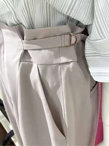 ANY SIS STAFF コーディネート画像