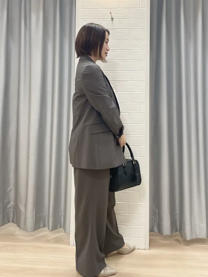 ANY SIS 丸岡 コーディネート画像