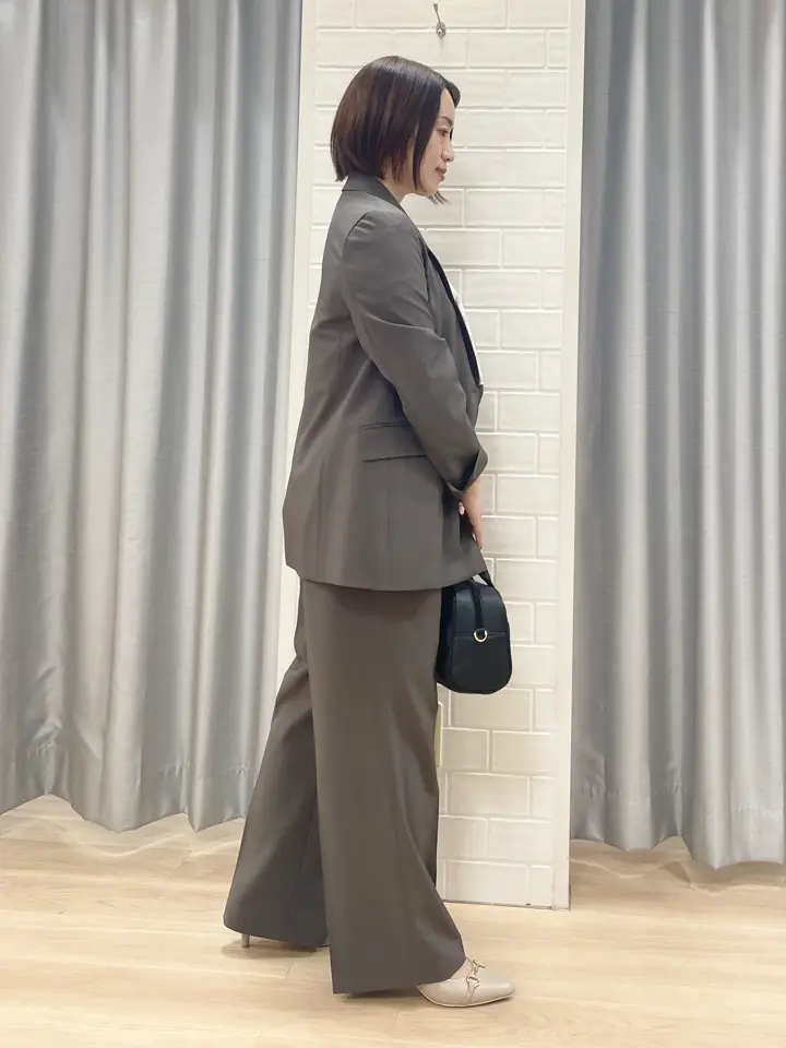 ANY SIS 丸岡 コーディネート画像