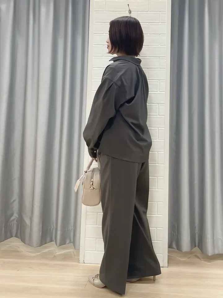 ANY SIS 丸岡 コーディネート画像