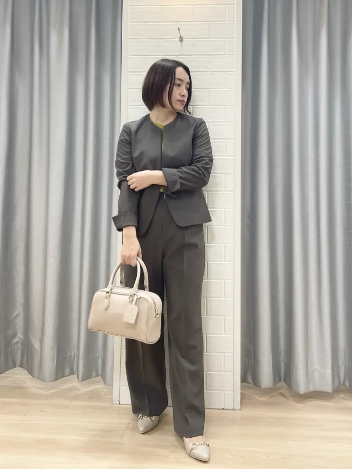 ANY SIS 丸岡 コーディネート画像