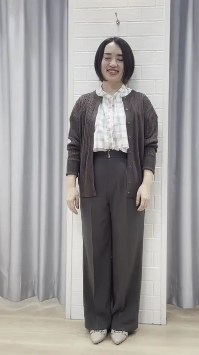 ANY SIS 丸岡 コーディネート画像