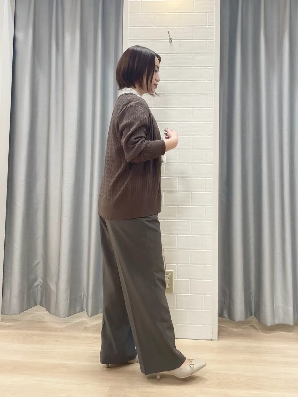 ANY SIS 丸岡 コーディネート画像