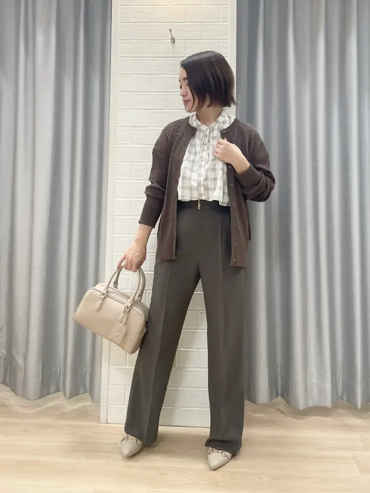 ANY SIS 丸岡 コーディネート画像