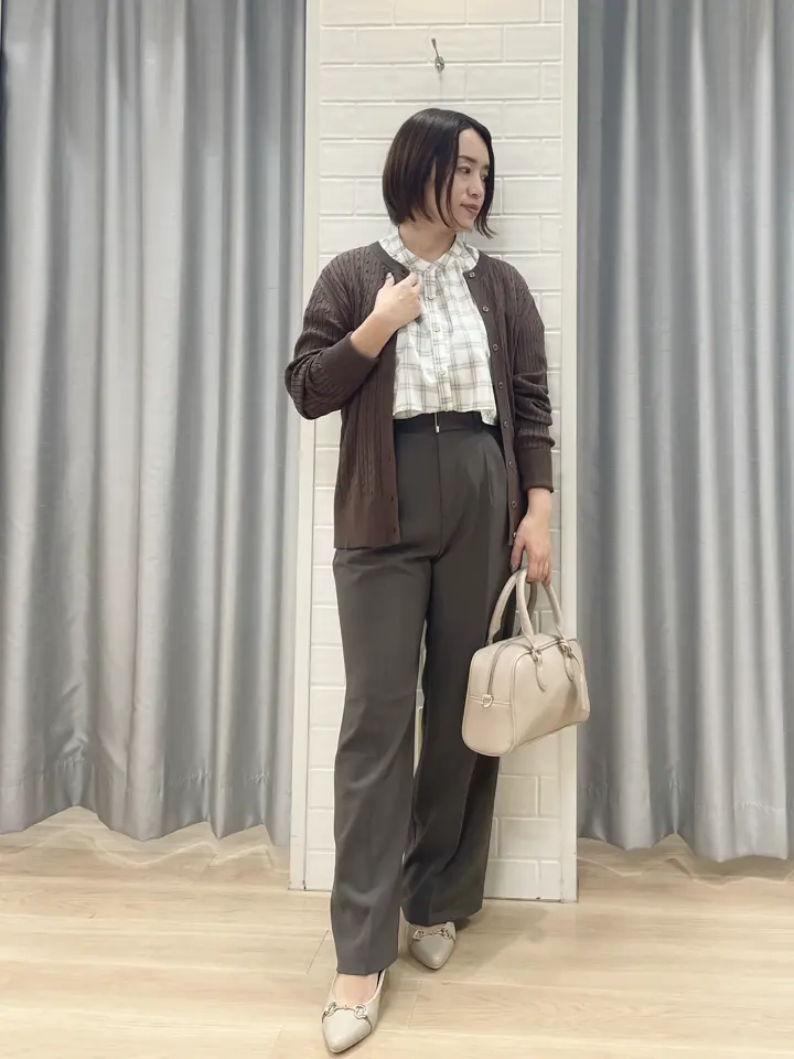 ANY SIS 丸岡 コーディネート画像