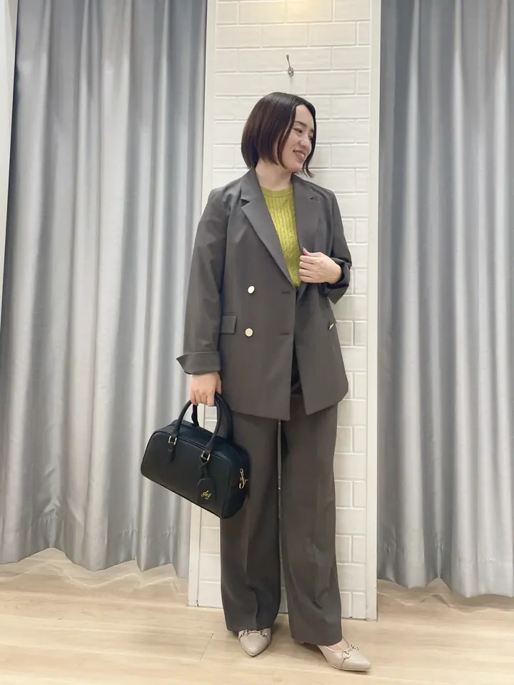 ANY SIS 丸岡 コーディネート画像