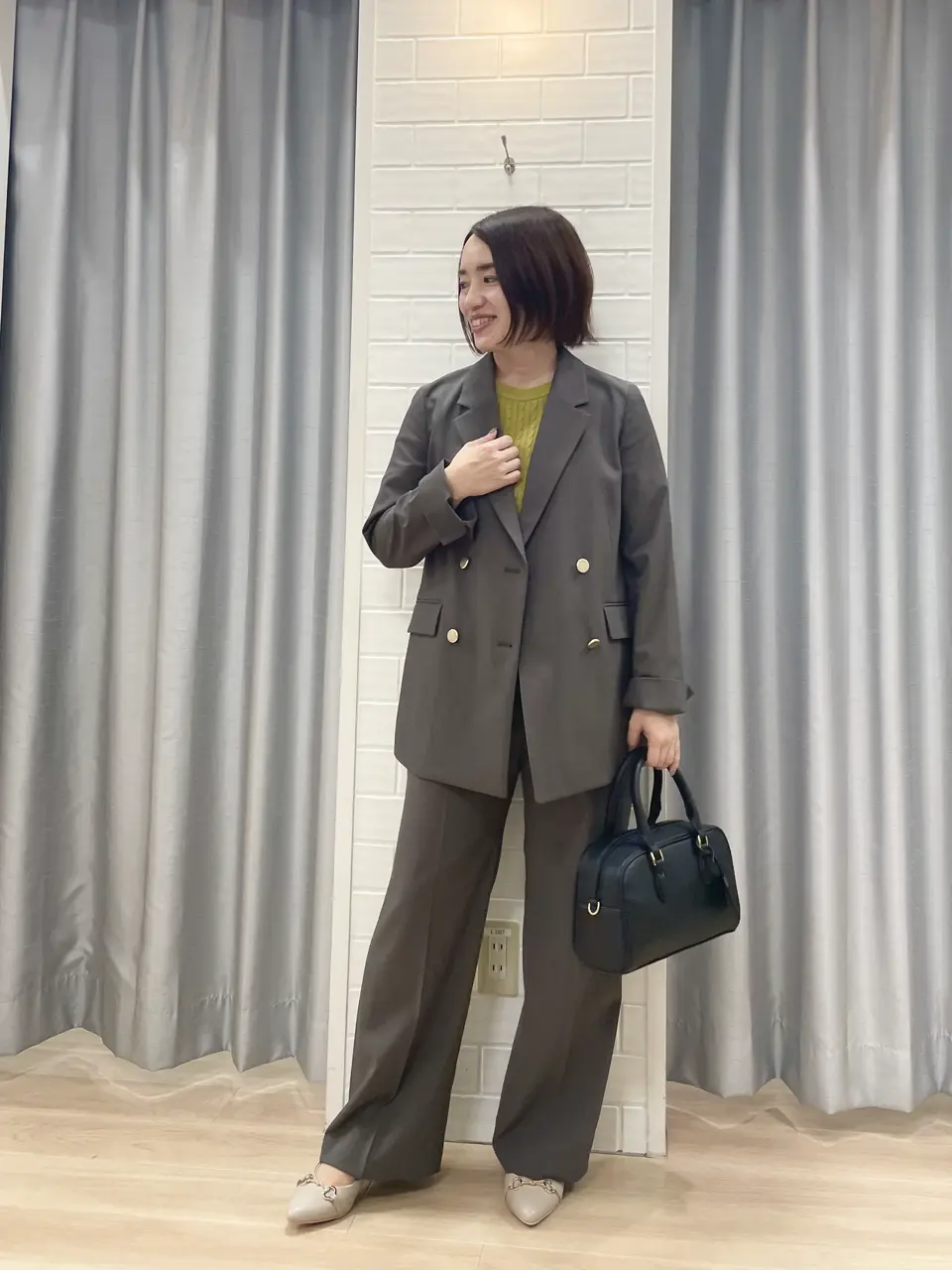 ANY SIS 丸岡 コーディネート画像