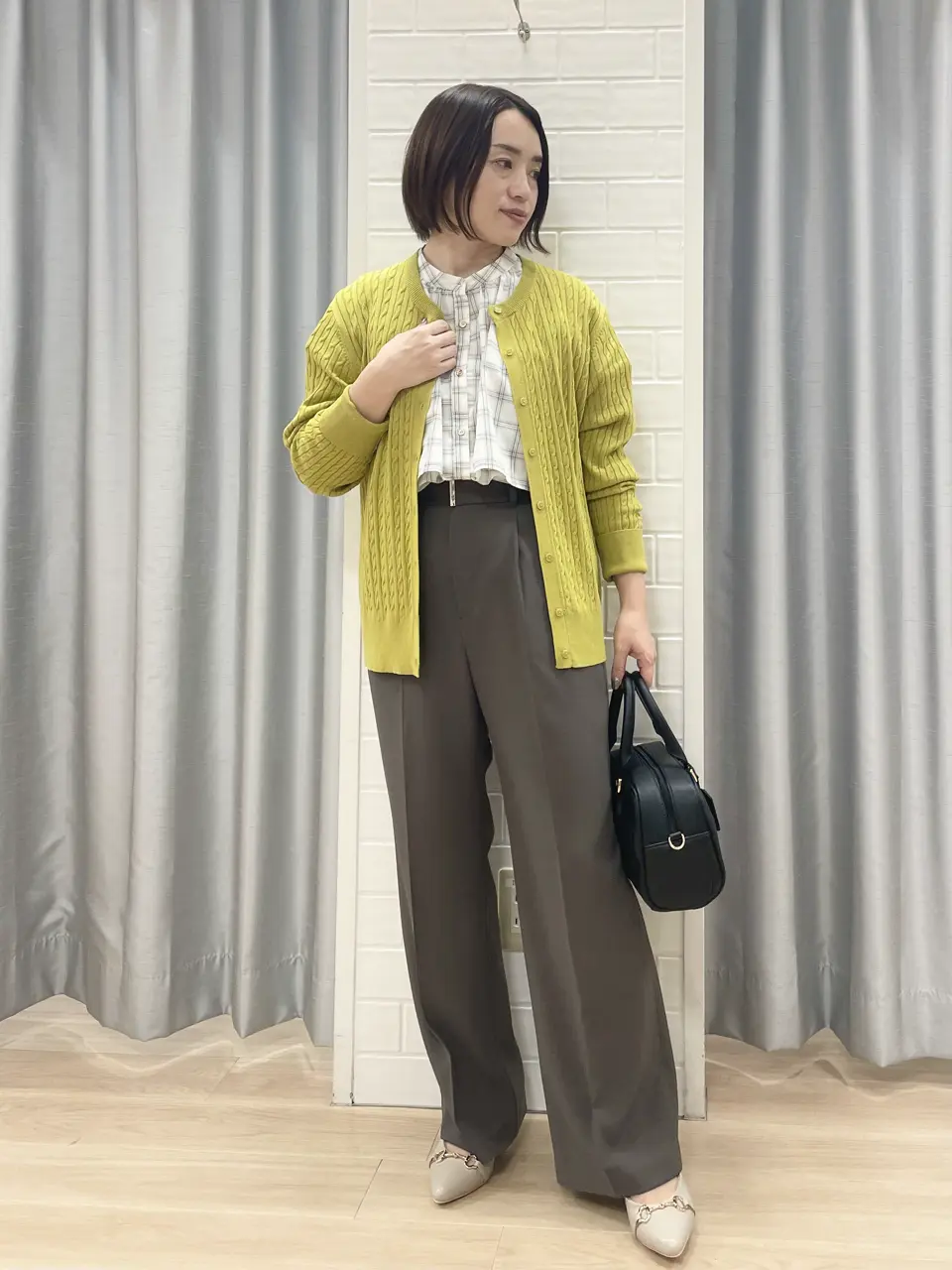 ANY SIS 丸岡 コーディネート画像