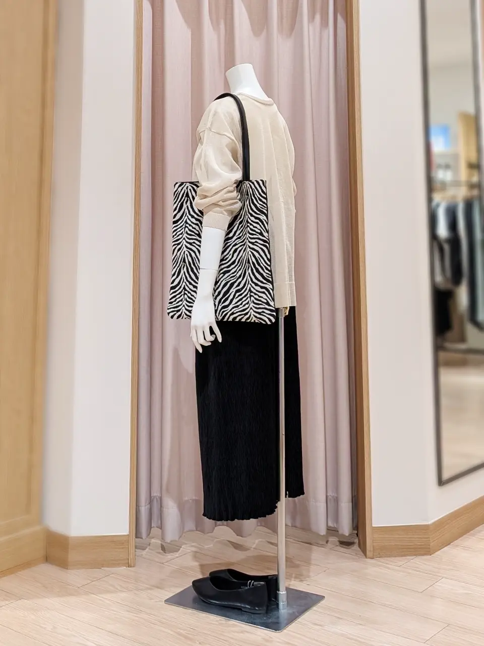 ANY 岩田 コーディネート画像