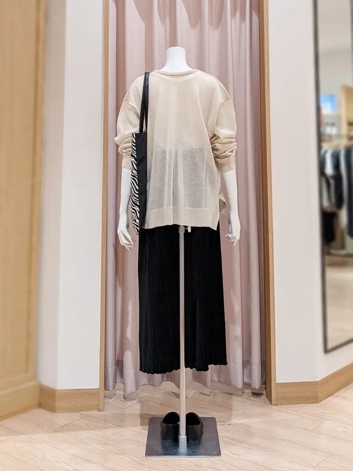 ANY 岩田 コーディネート画像