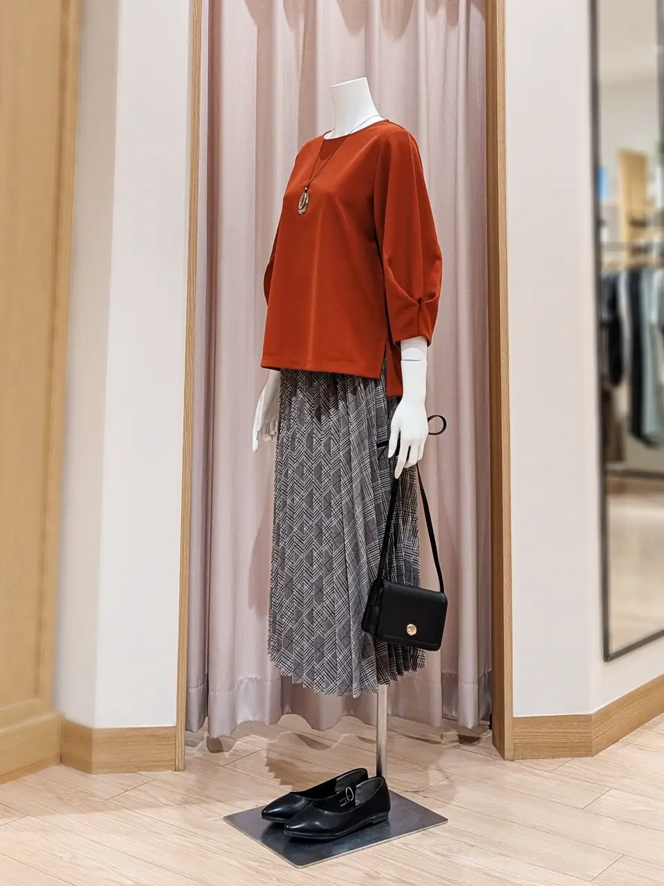 ANY 岩田 コーディネート画像