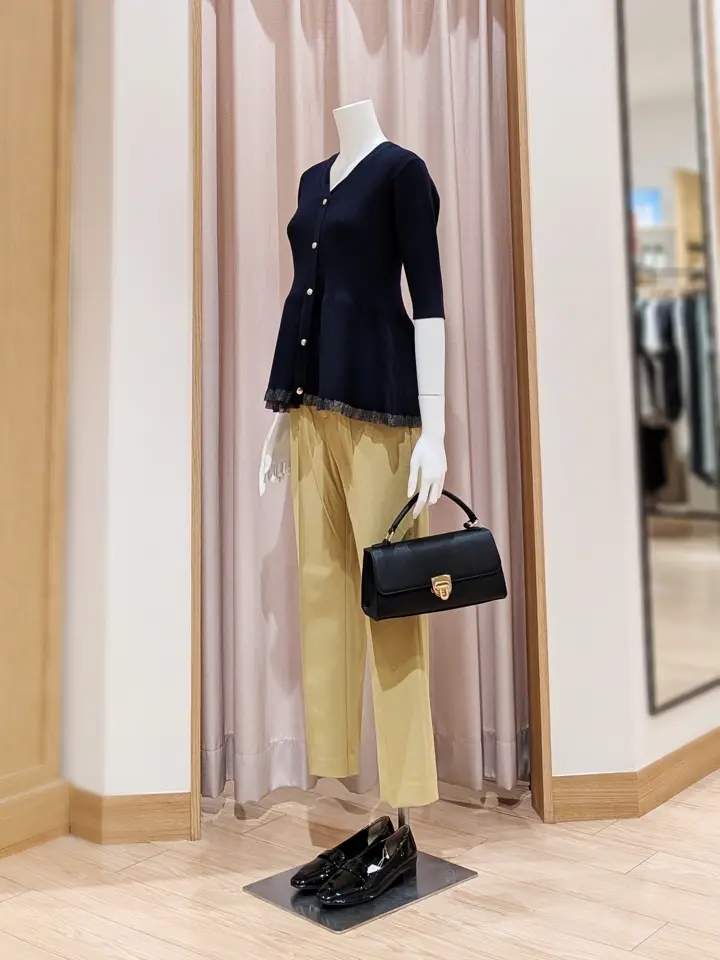 ANY SIS 岩田 コーディネート画像