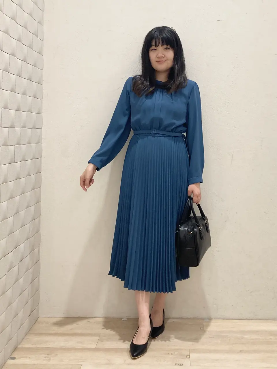 ANY SIS 川根　彩 コーディネート画像