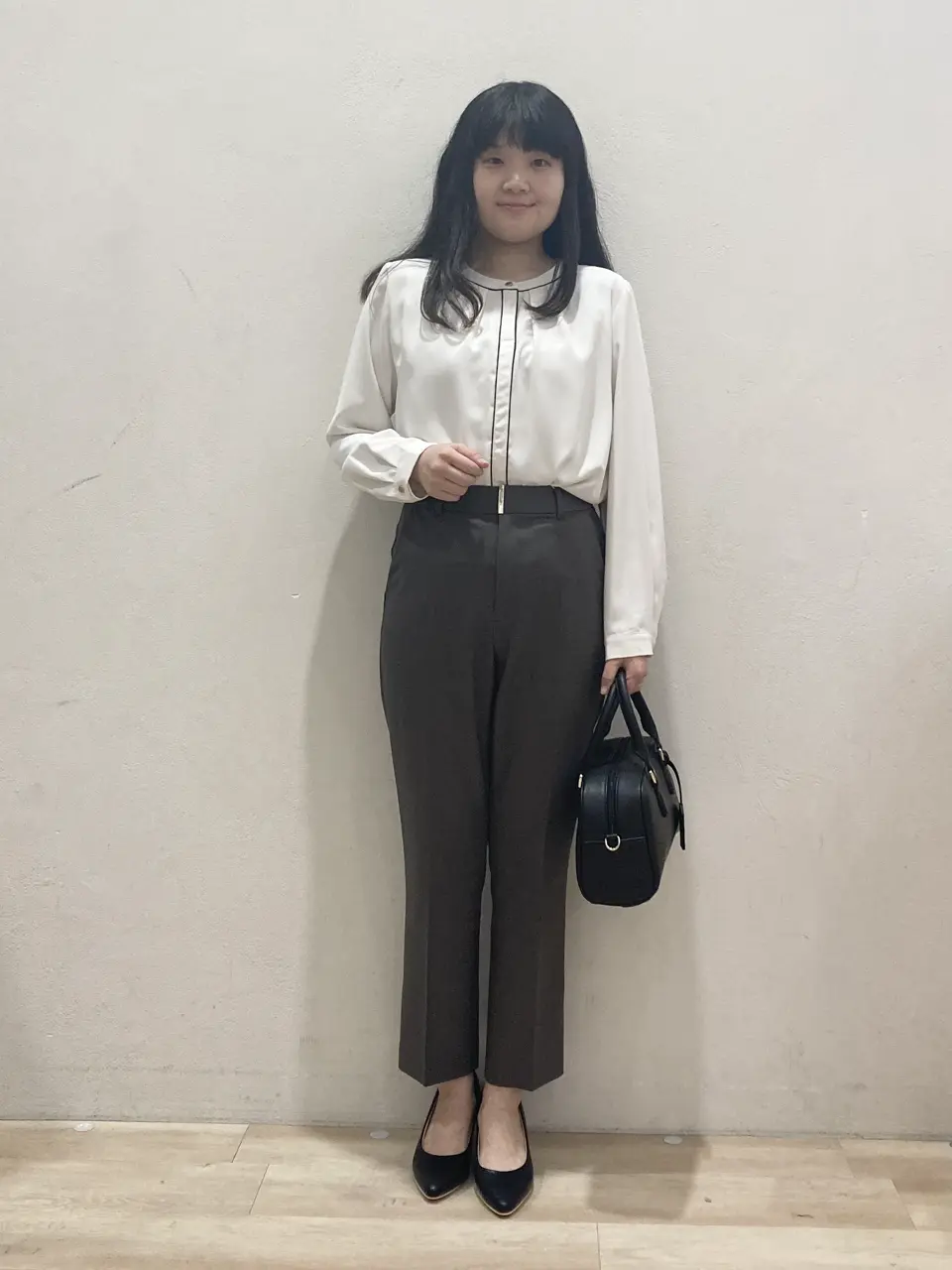 ANY SIS 川根　彩 コーディネート画像