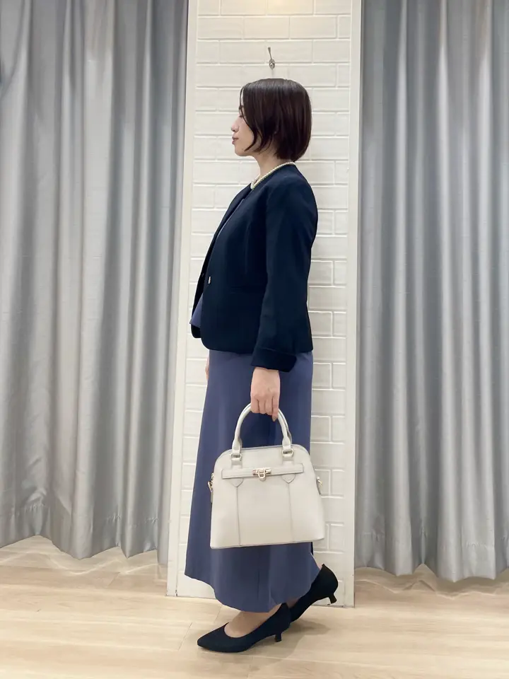 ANY SIS 丸岡 コーディネート画像