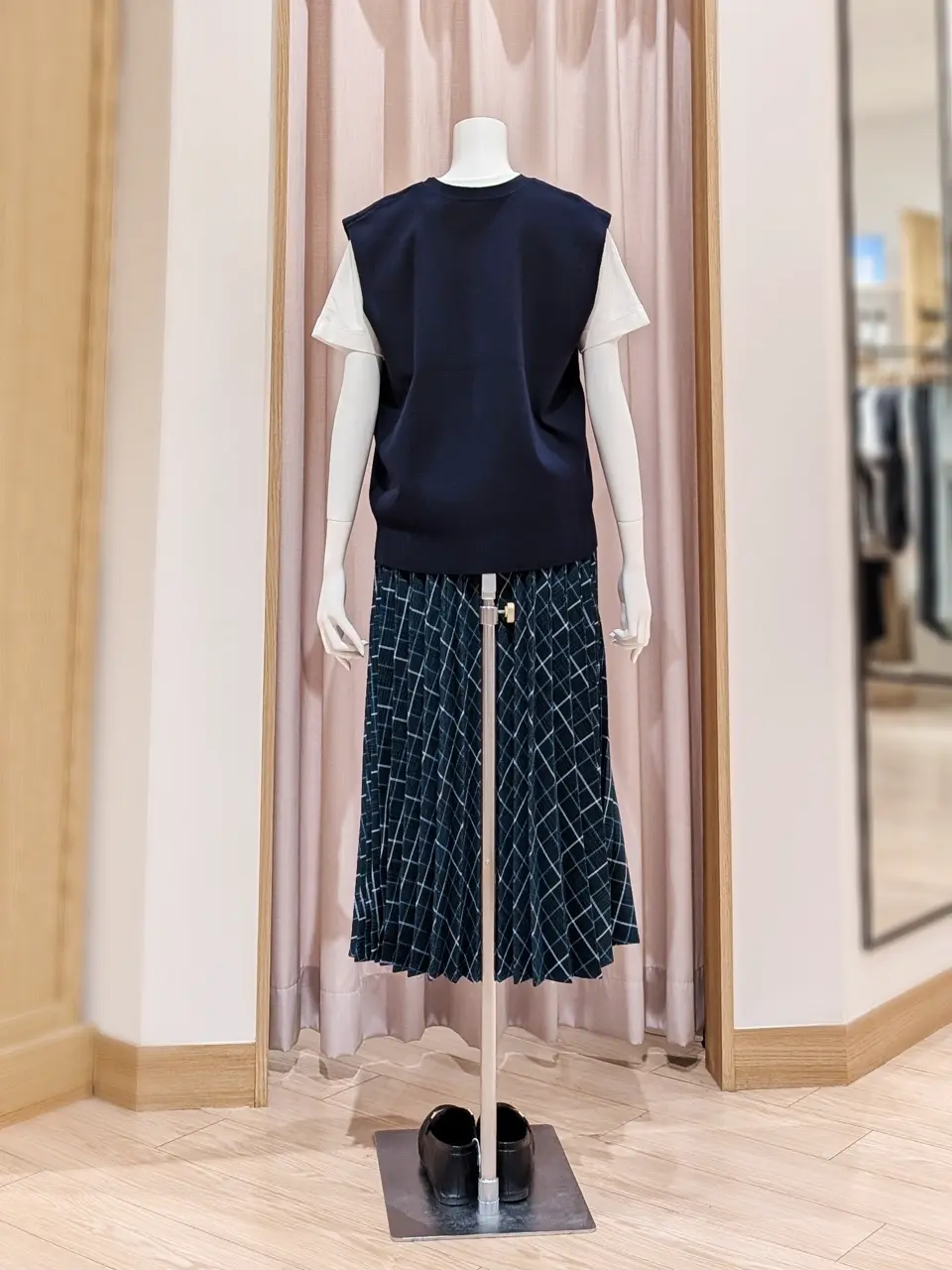 ANY 岩田 コーディネート画像