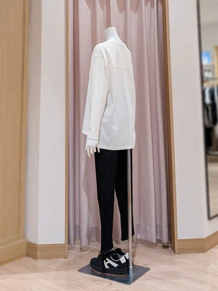 ANY 岩田 コーディネート画像