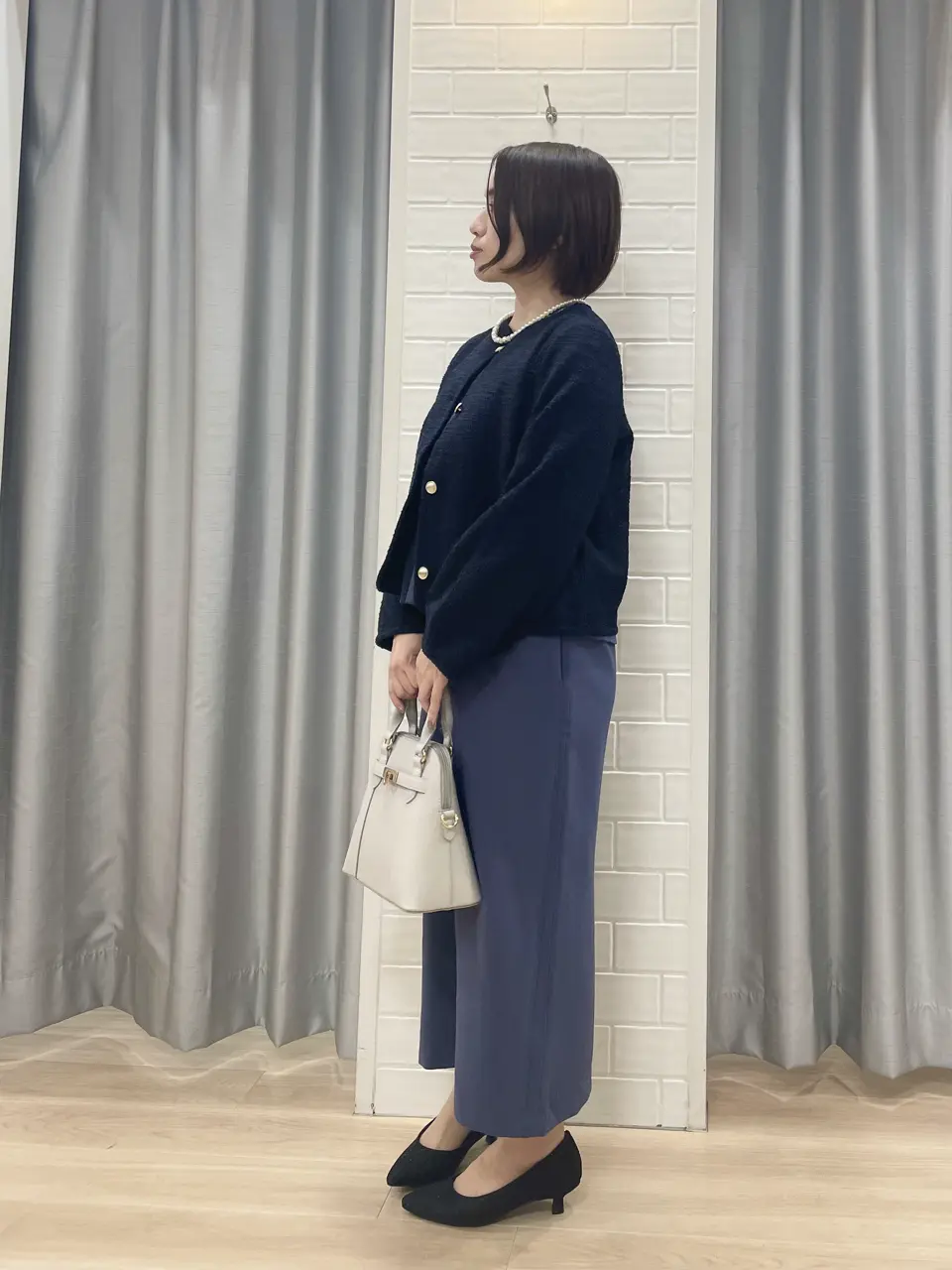 ANY SIS 丸岡 コーディネート画像