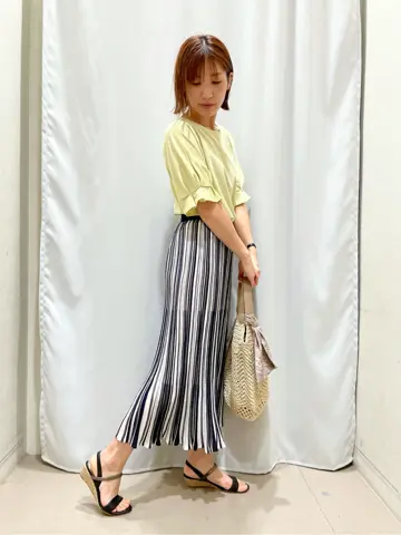 ANY SIS 濱野 コーディネート画像