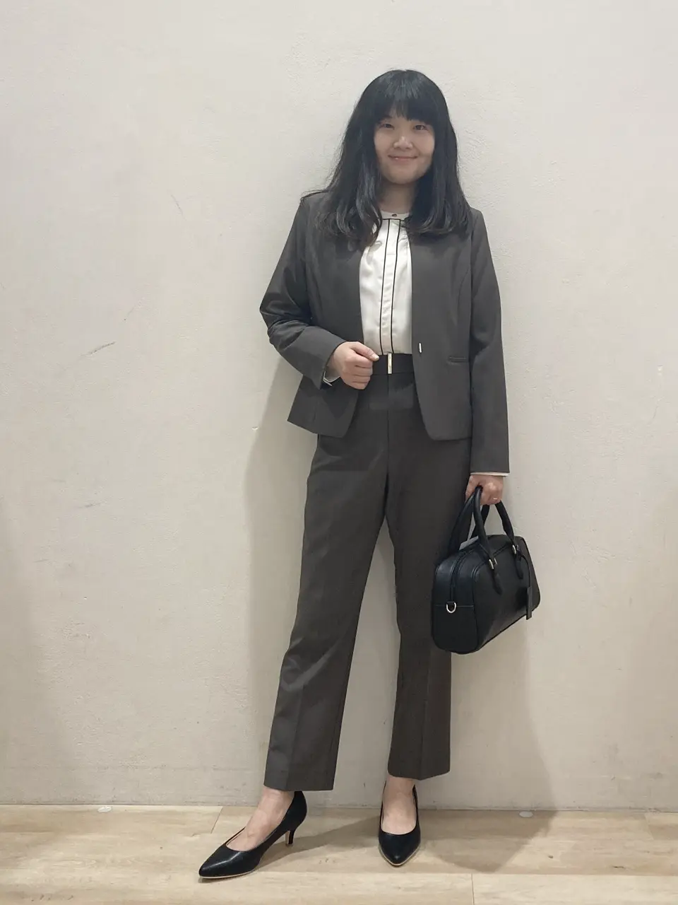 ANY SIS 川根　彩 コーディネート画像